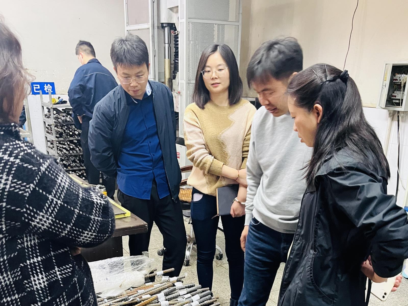 地鐵集團(tuán)現(xiàn)場(chǎng)檢查.jpg 地鐵集團(tuán)現(xiàn)場(chǎng)檢查.jpg